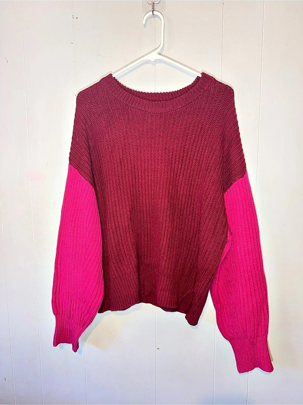 a new day Color Block Crewneck Sweater in deep Rec & Pink XL Like New